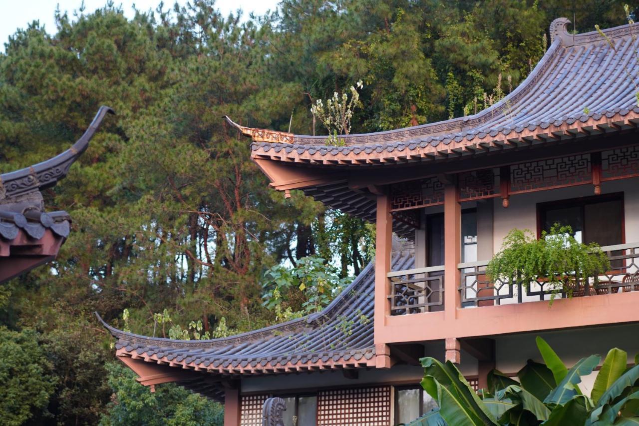 Guilin Yi Characteristic Hotel Coltd Bagian luar foto