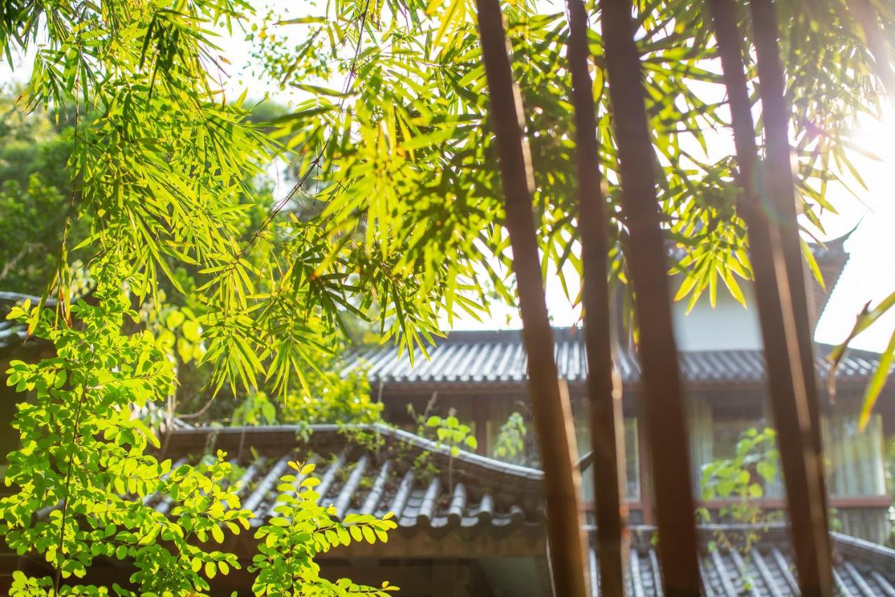 Guilin Yi Characteristic Hotel Coltd Bagian luar foto