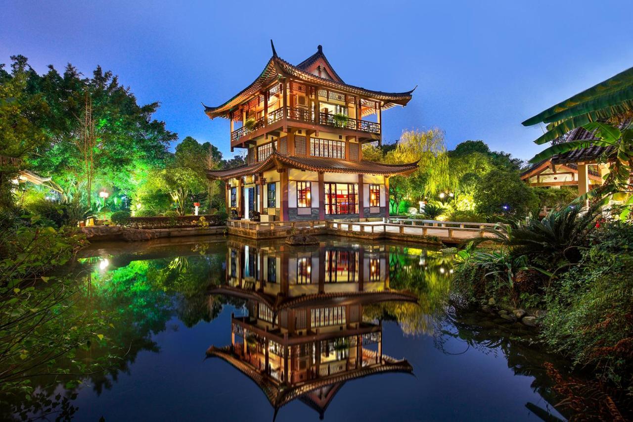 Guilin Yi Characteristic Hotel Coltd Bagian luar foto